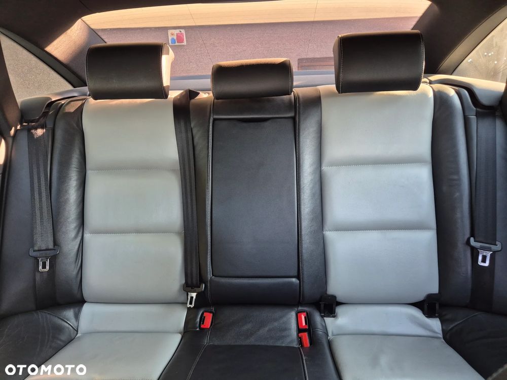 Audi A6 Limousine - 11