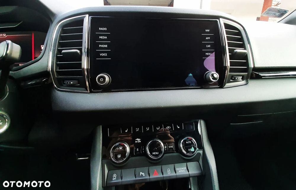 Skoda Karoq 2.0 TDI SCR 4x4 Sportline DSG - 19