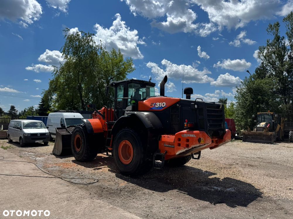 Hitachi ZW 310-6 - 4