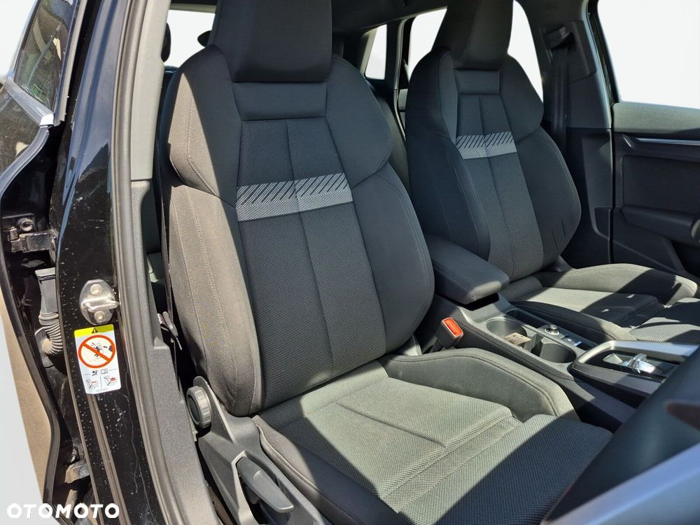 Audi A3 Sportback 35 TFSI mHEV Advanced S tronic - 16
