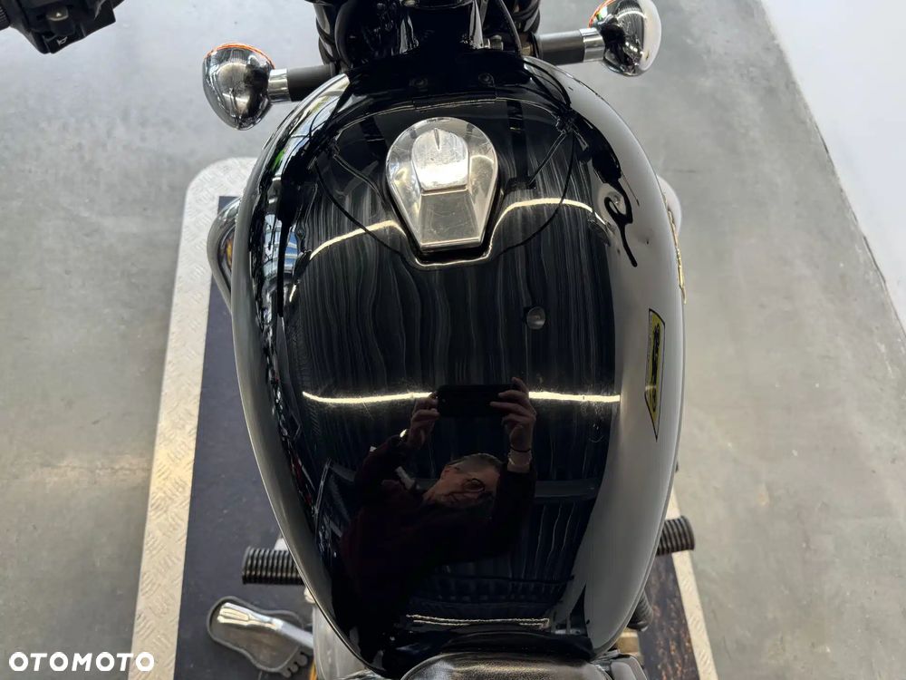 Royal Enfield Bullet - 28