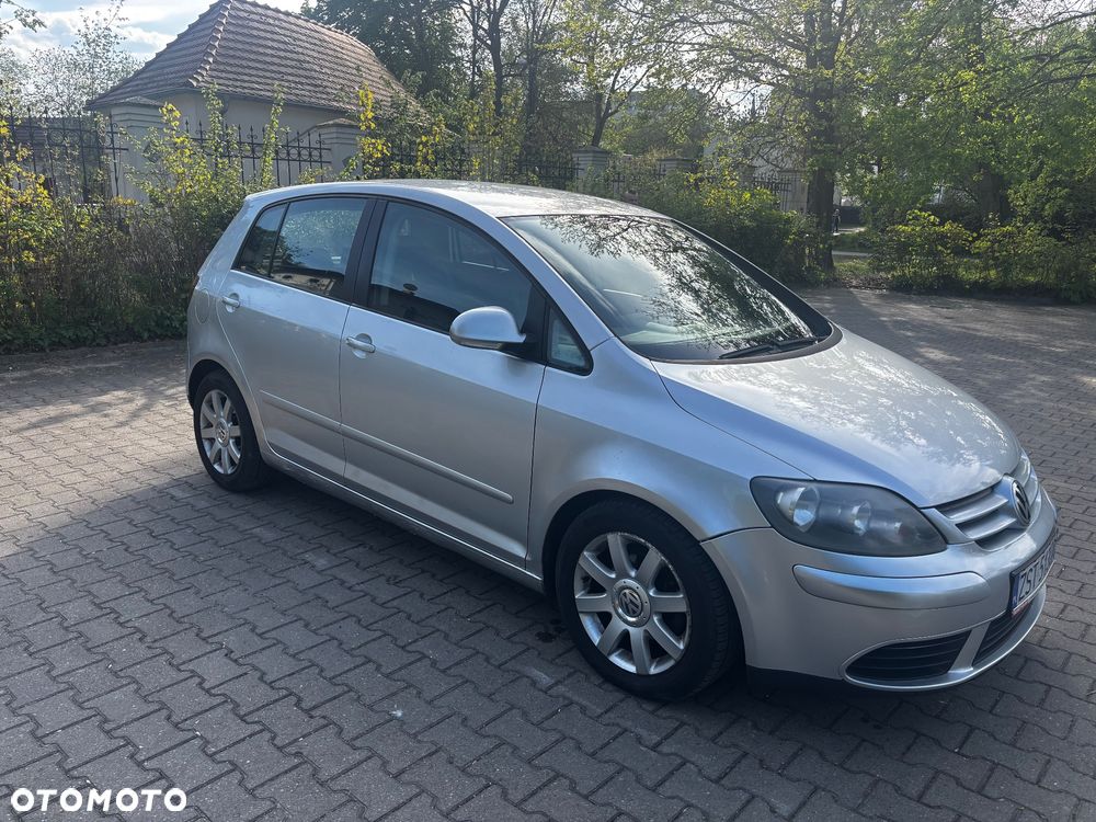 Volkswagen Golf 1.9 TDI Comfortline DSG - 11