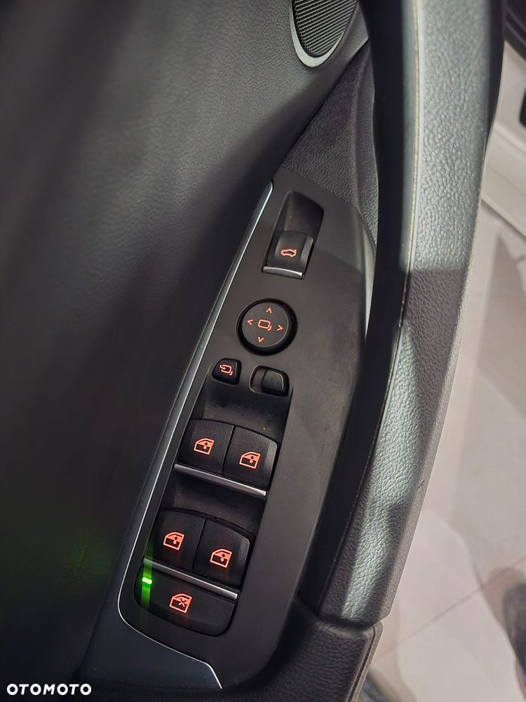 BMW X4 xDrive20i mHEV sport - 12