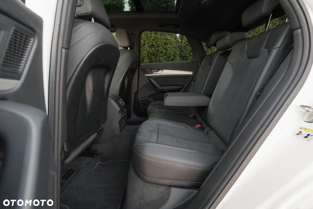 Audi Q5 Sportback - 15