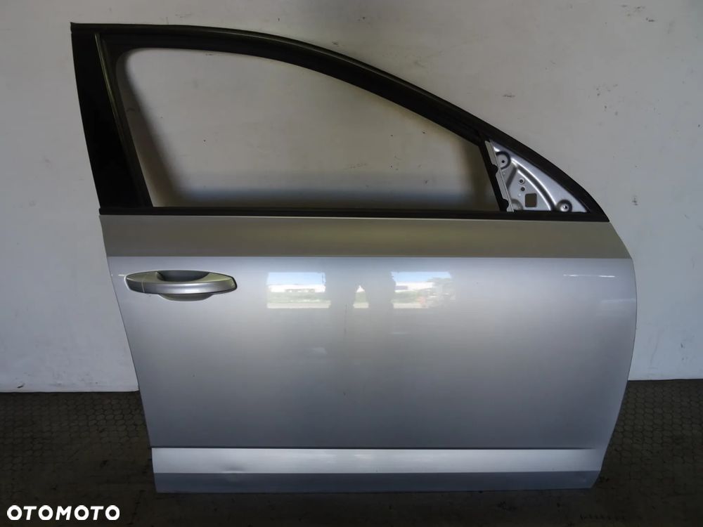 drzwi prawe przod Kombi Skoda Octavia III czesci