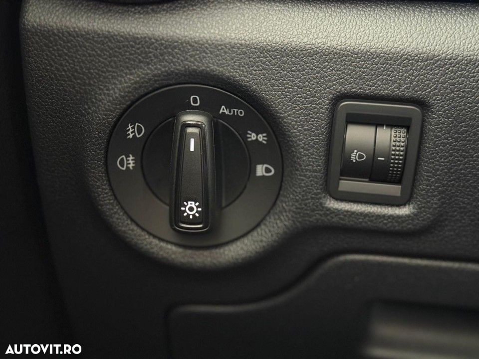 Skoda Fabia - 11
