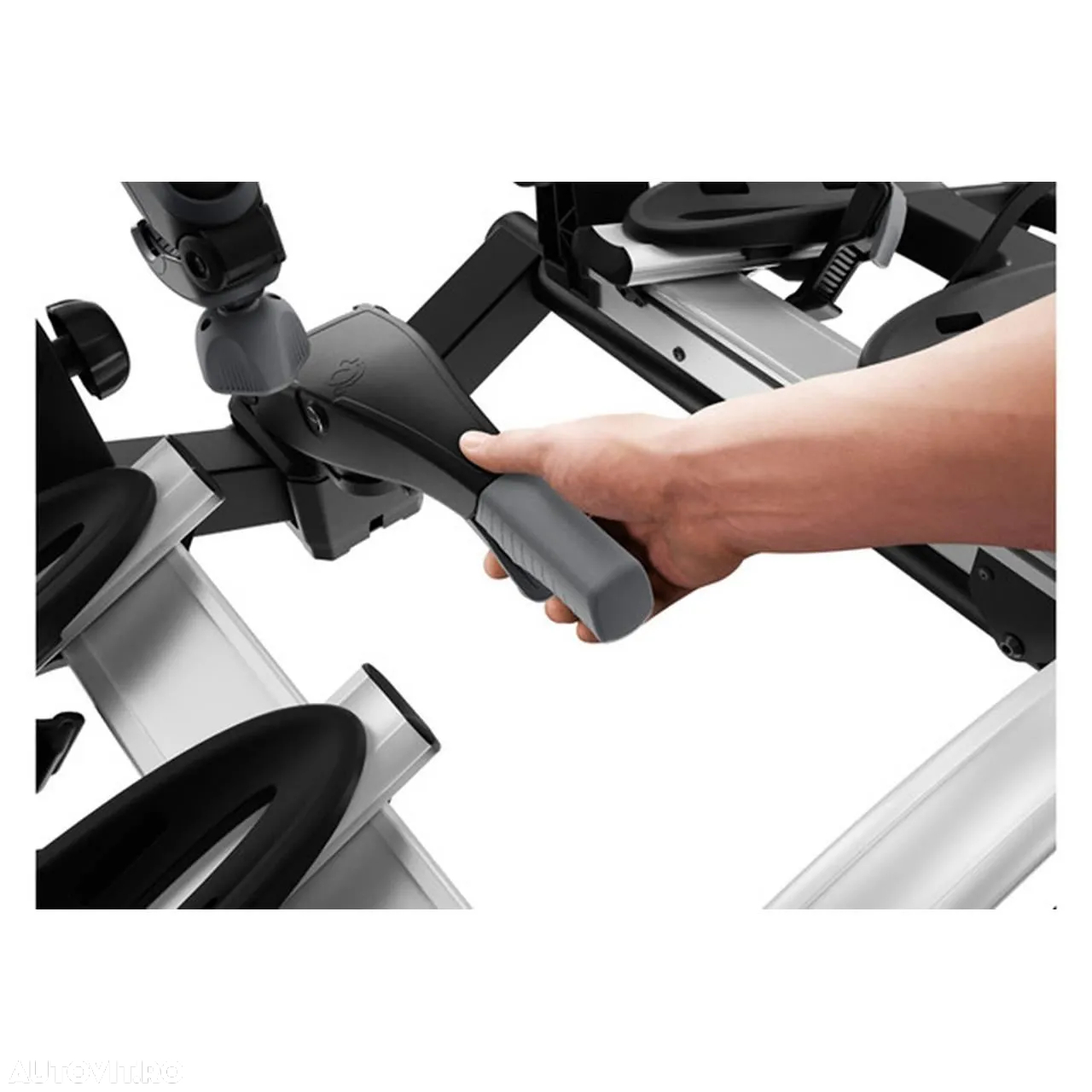 Suport 3 biciclete Thule VeloCompact 926 cu prindere pe carligul de remorcare - 7