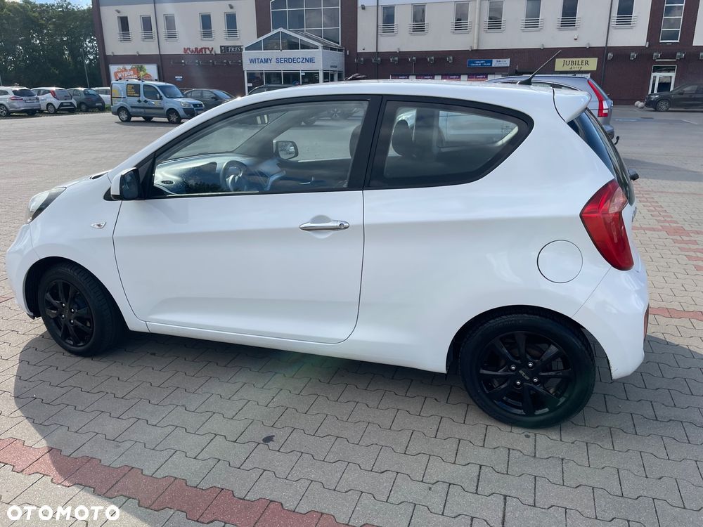 Kia Picanto - 8