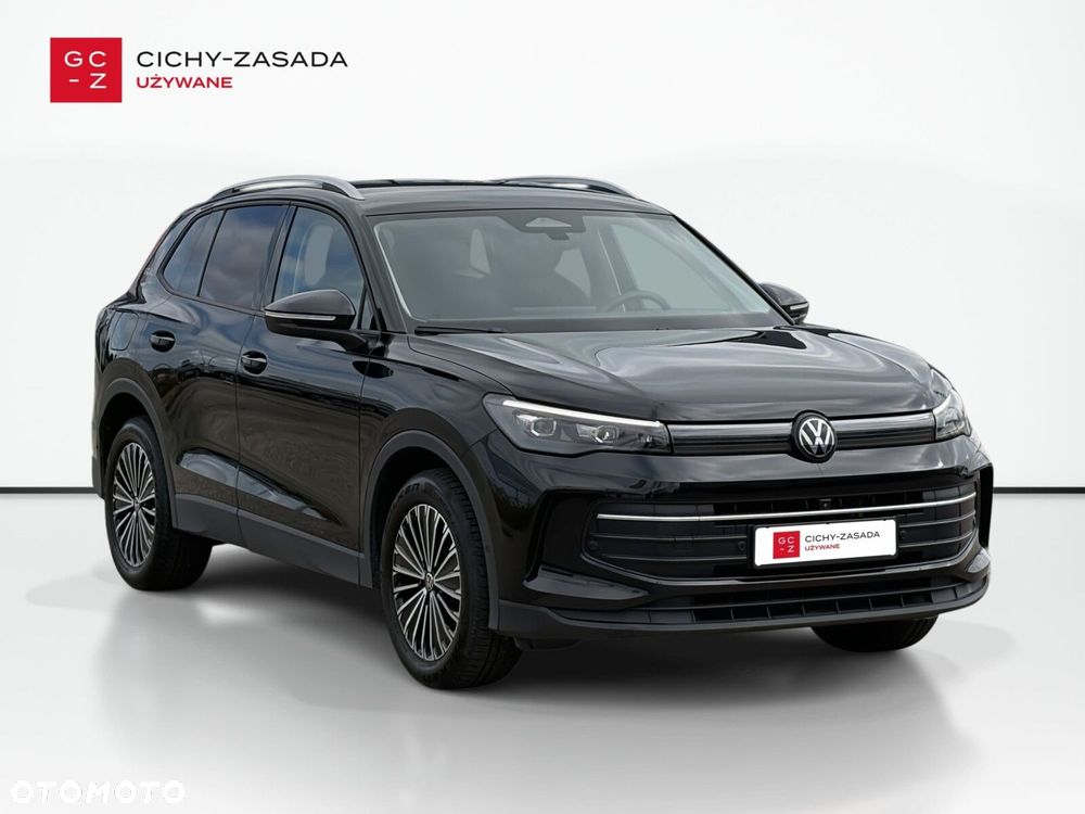 Volkswagen Tiguan - 8