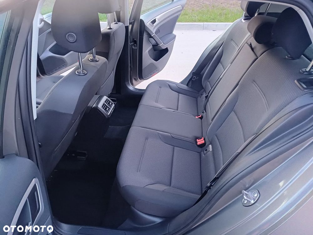 Volkswagen Golf 1.6 TDI (BlueMotion Technology) Comfortline - 37