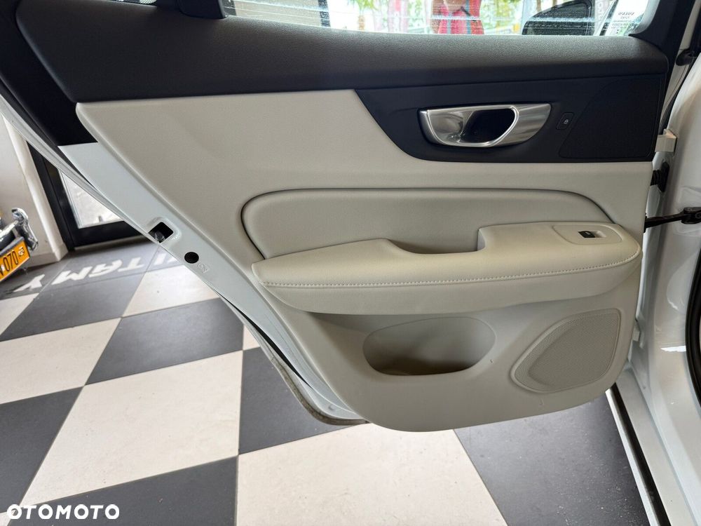 Volvo S60 - 10