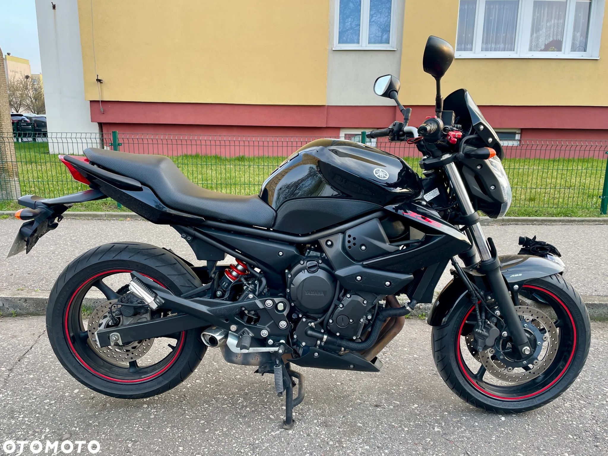 Yamaha XJ - 1