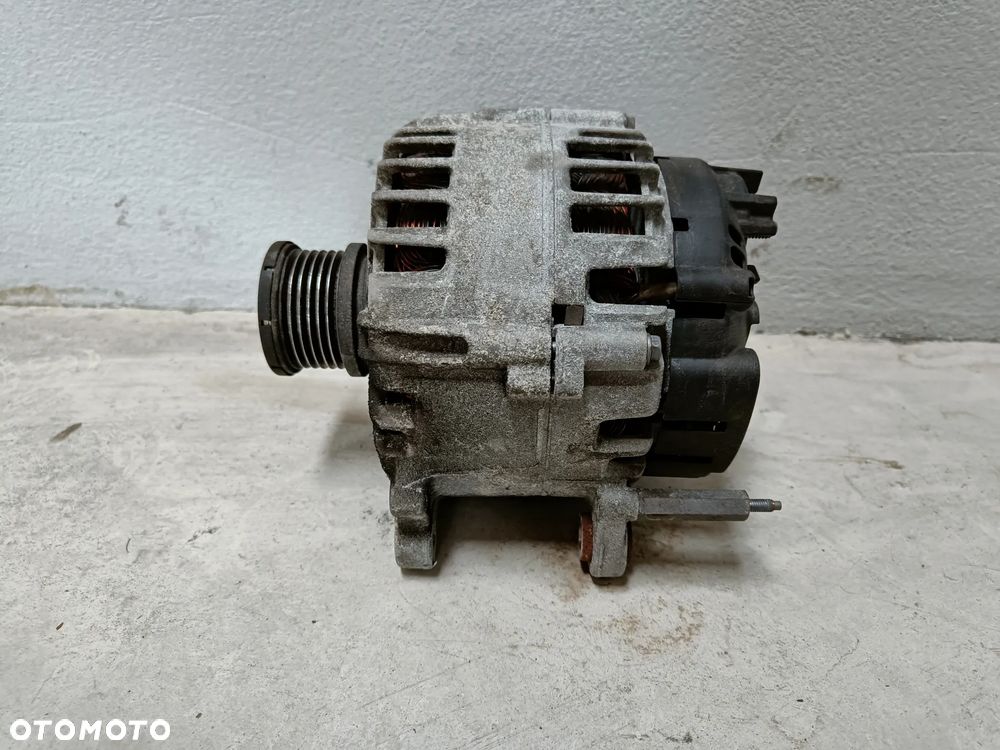 Alternator 1.6 2.0 TDI Skoda Octavia 3 VW Passat Golf Seat Leon Audi A3 A1 Q3 03L903023L - 1