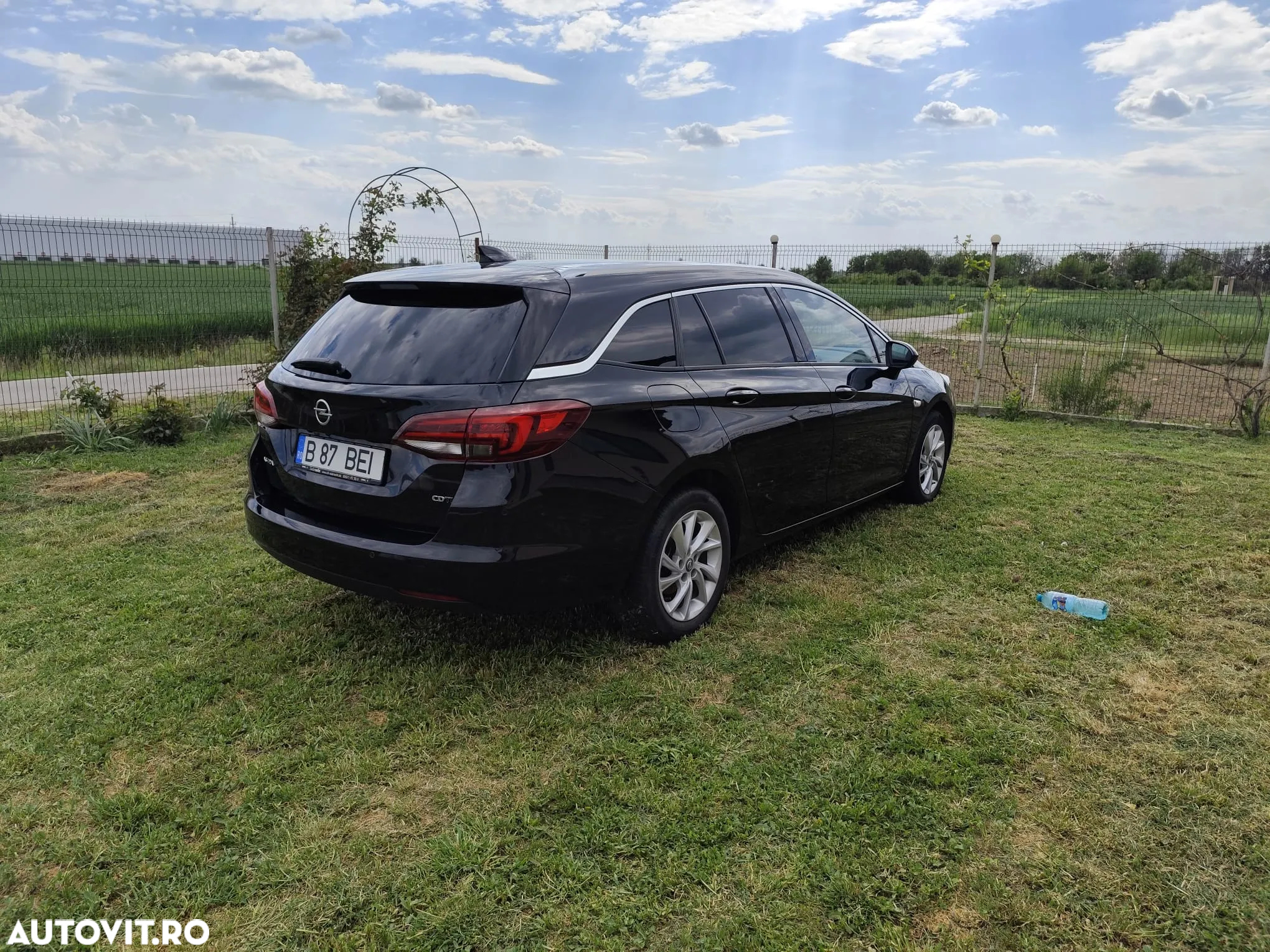 Opel Astra 1.6 CDTI ECOTEC ECOFlex Start/Stop Dynamic - 4