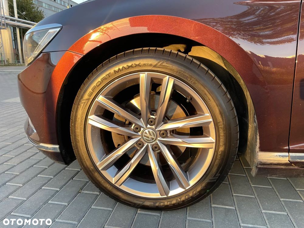 Volkswagen Passat Variant 2.0 TSI BMT Highline DSG - 8