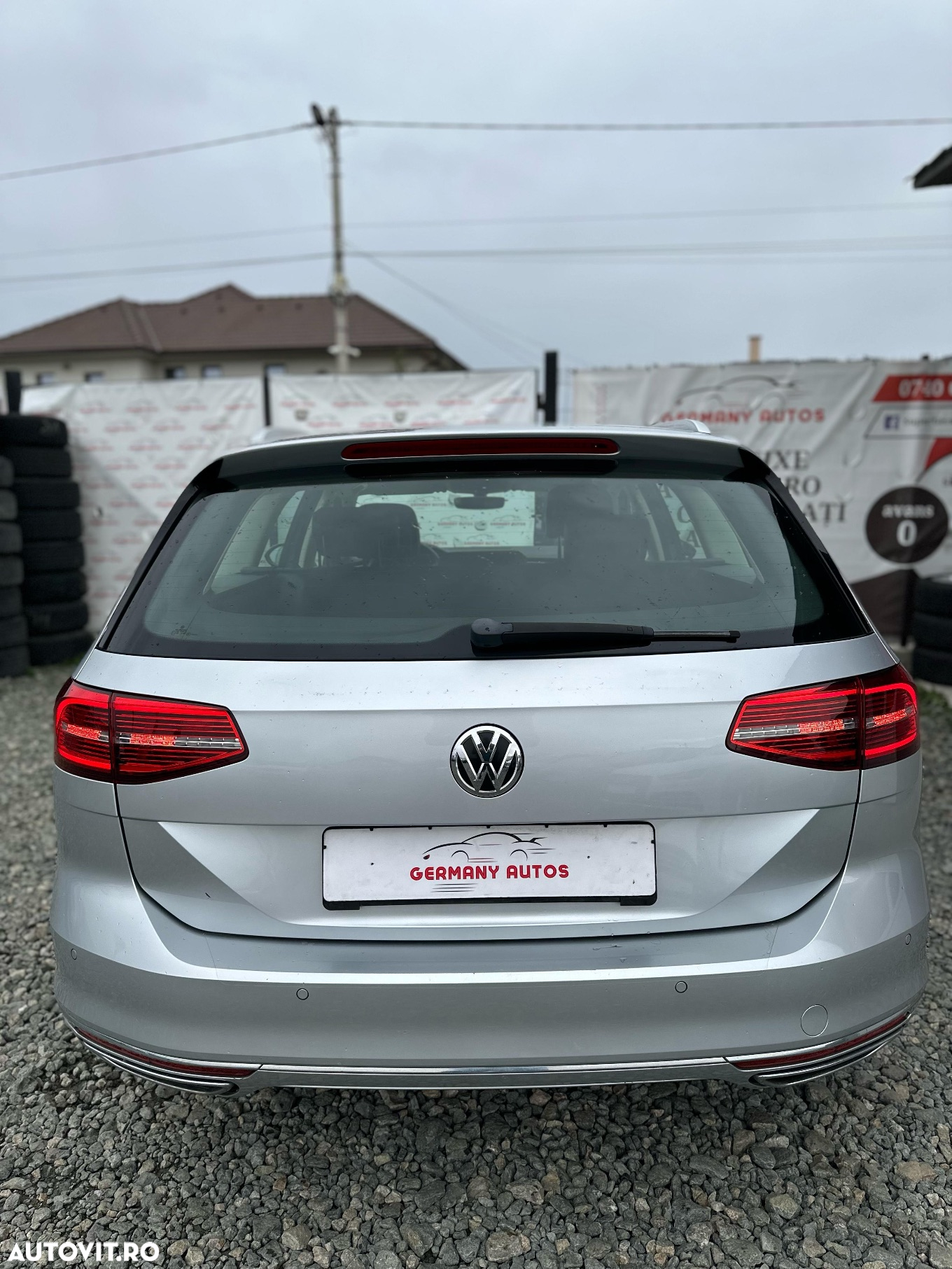 Volkswagen Passat 2.0 TDI DSG 4Motion Highline - 15