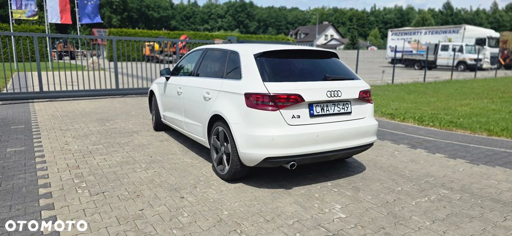 Audi A3 Sportback - 10