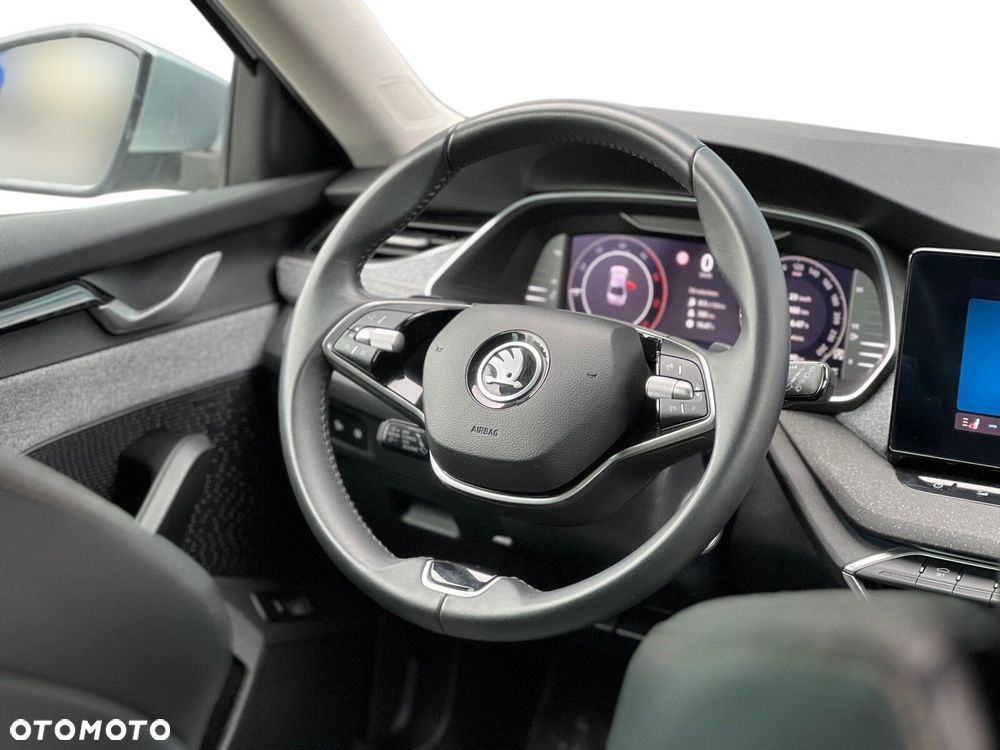 Skoda Octavia 2.0 TDI Selection DSG - 23