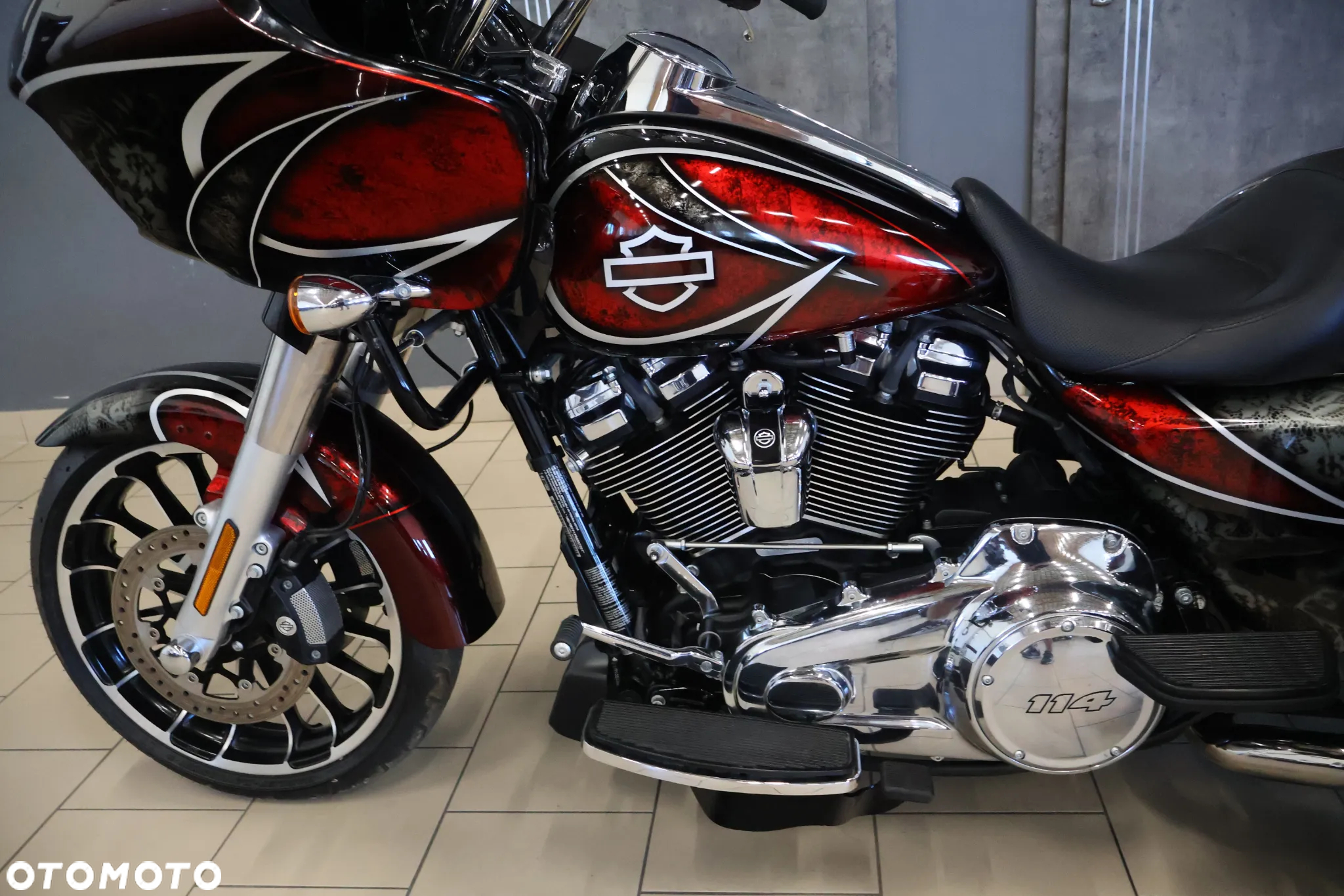 Harley-Davidson Touring Road Glide - 16