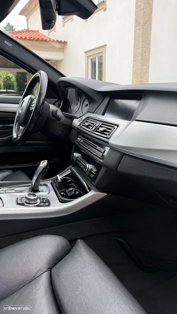 BMW 525 d Auto - 10