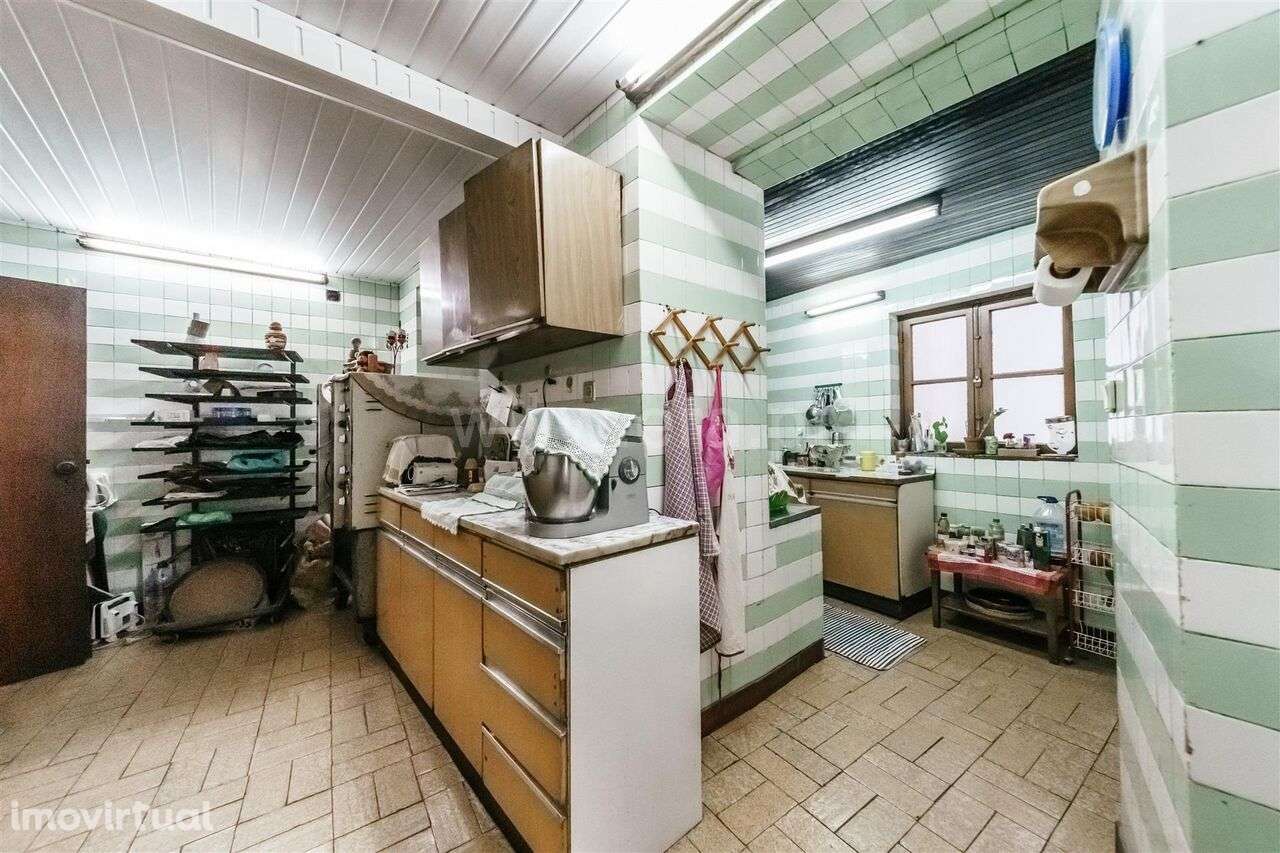 Prédio / Seia, Seia, São Romão e Lapa dos Dinheiros - Grande imagem: 2/17