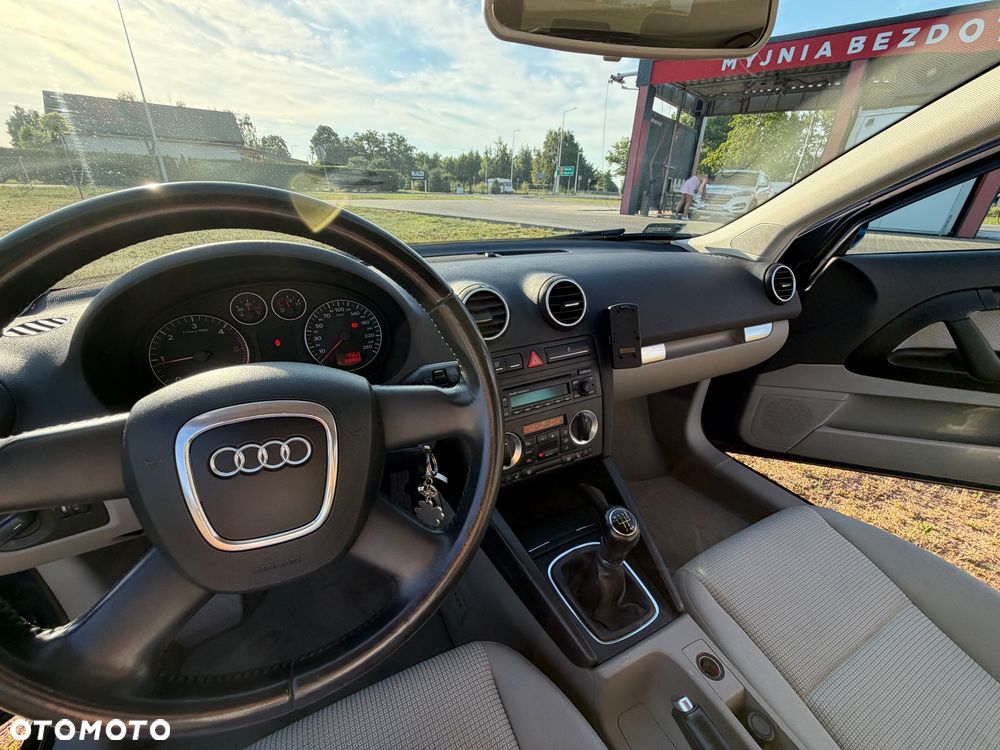 Audi A3 3-drzwiowe 1.9 TDI Attraction - 11