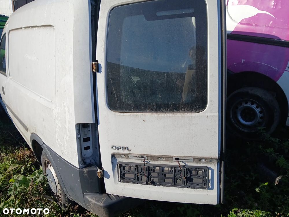 OPEL COMBO C Y474 silnik 1.3 CDTI 69 KM Y13DT skrzynia M26 napęd sanki belka wahacz wahacze - 2