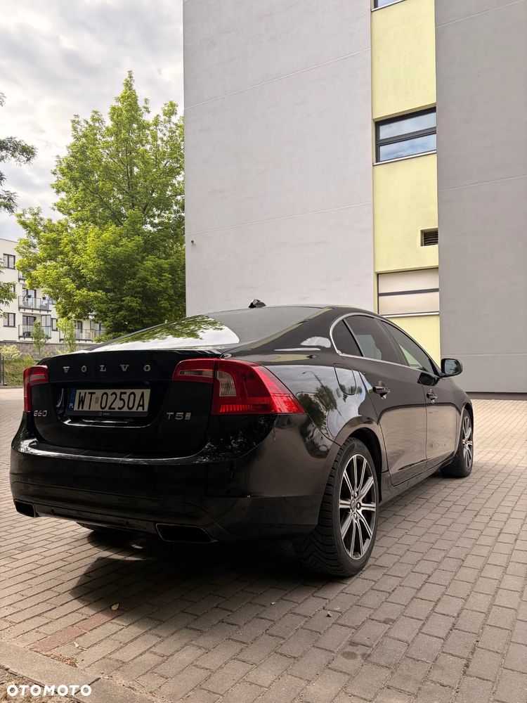 Volvo S60 T5 Geartronic Momentum - 4
