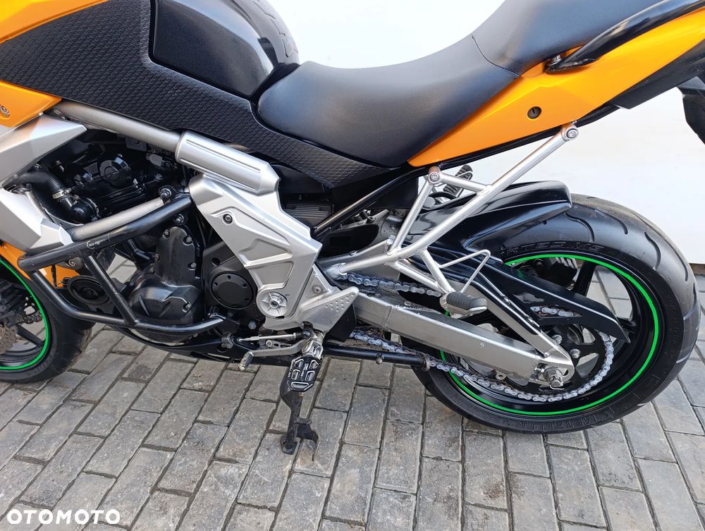 Kawasaki Versys 650 - 14