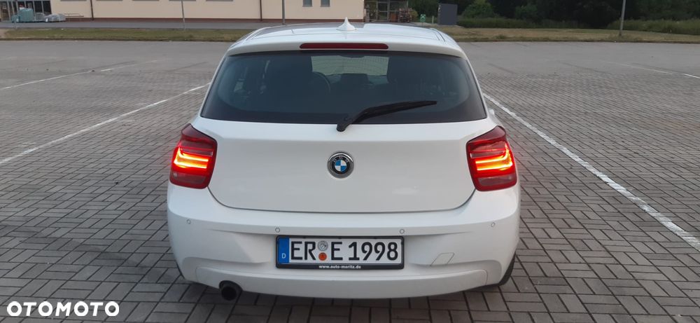 BMW Seria 1 116i Sport Line - 9