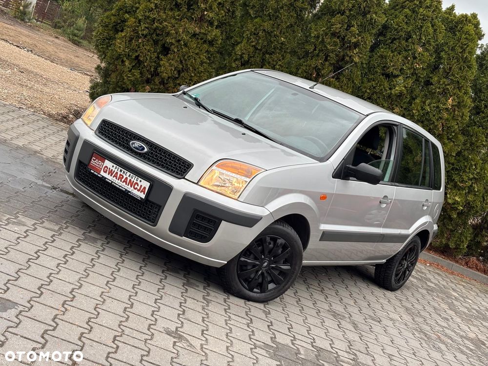 Ford Fusion - 1