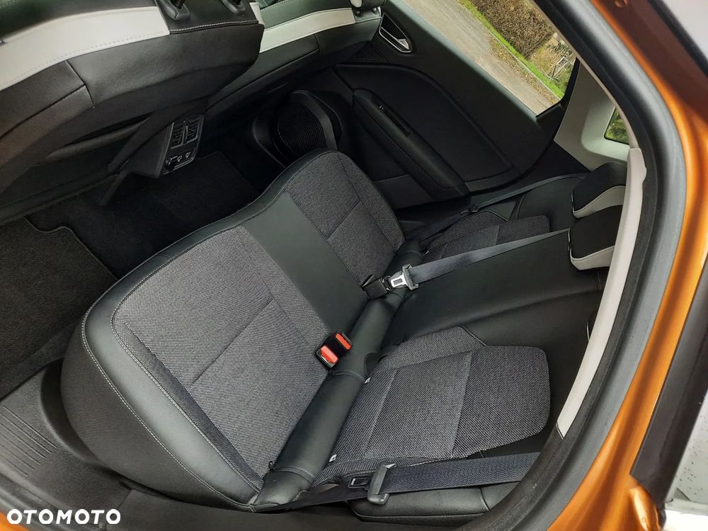 Renault Captur 1.3 TCe Intens EDC - 19