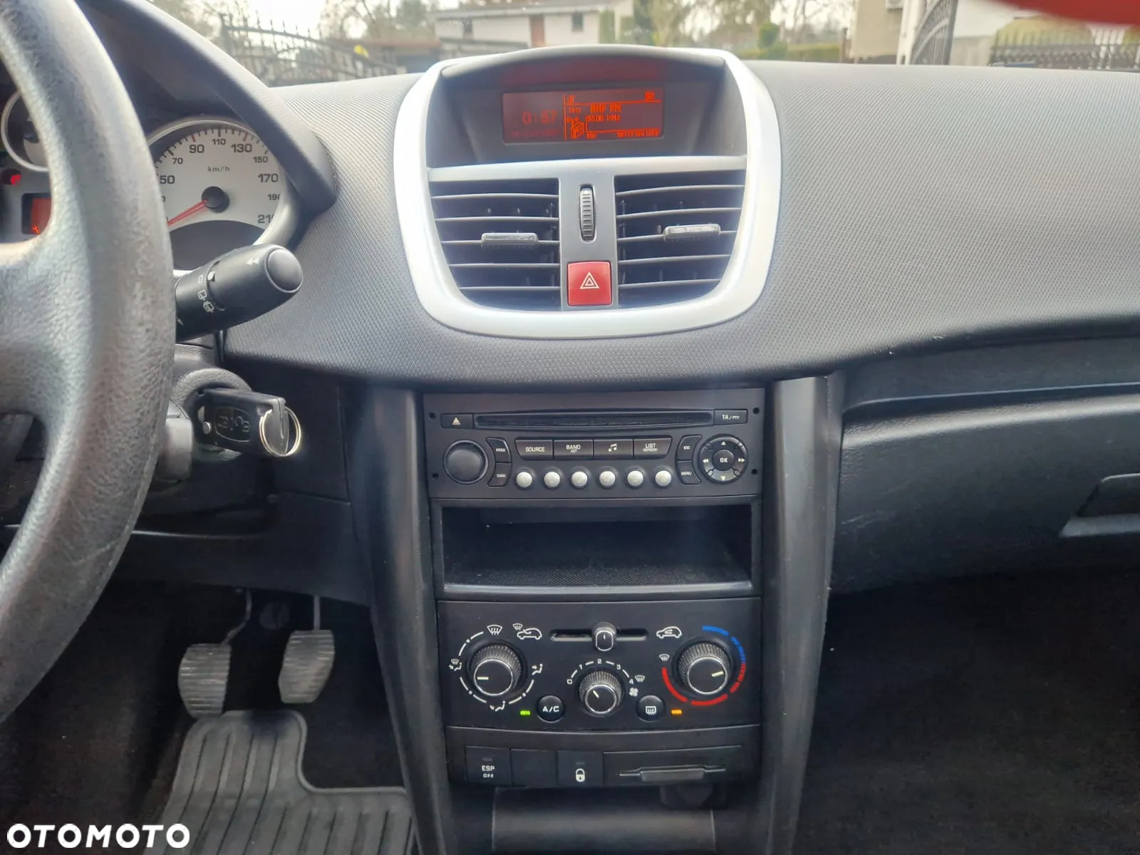 Peugeot 207 1.4 Trendy - 12