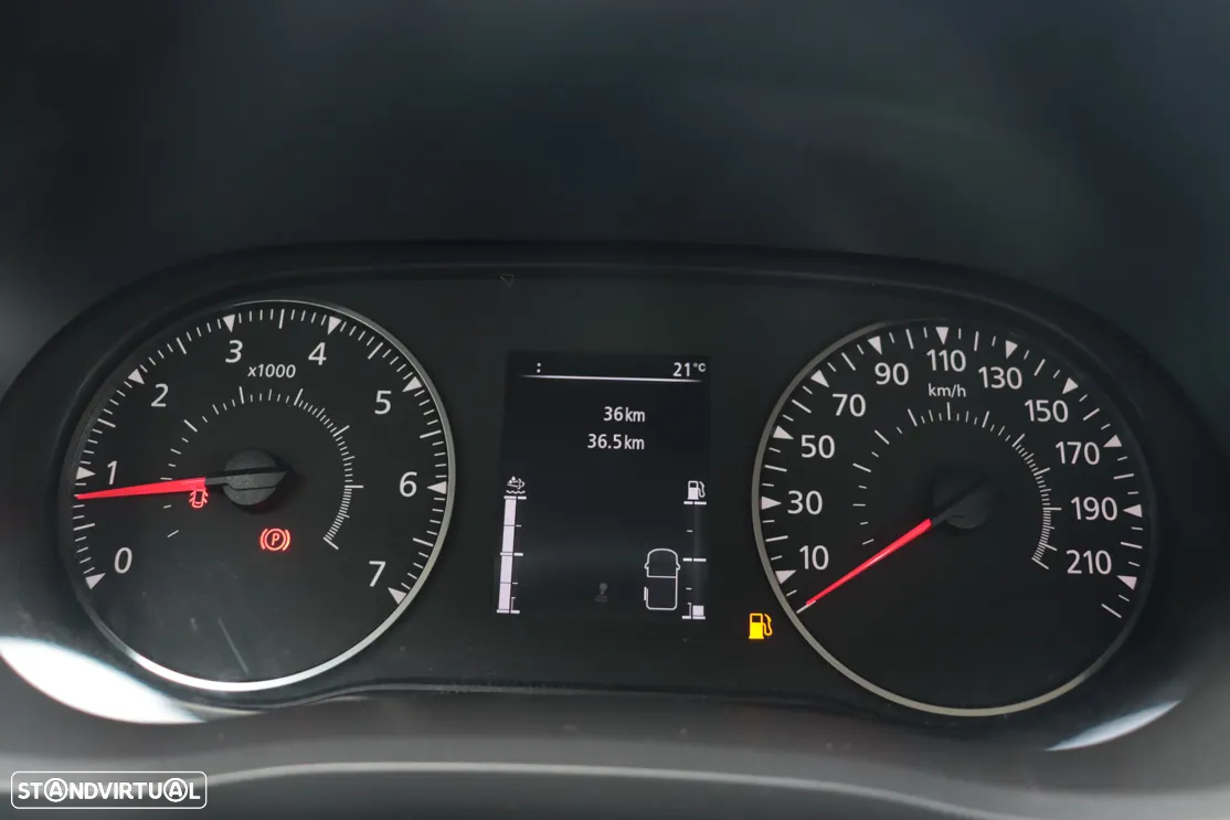 Renault Master L3 Tração RS 3,5t - 7 Lugares - 25