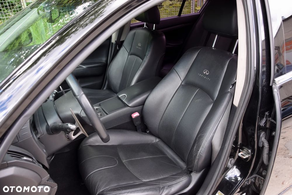 Infiniti G GT AWD - 9