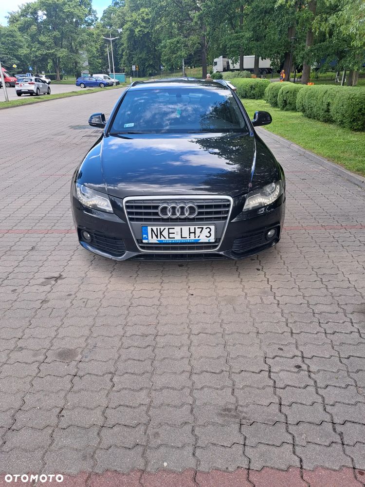 Audi A4 Avant - 1