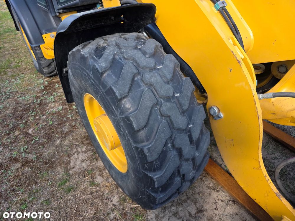 Caterpillar CAT 906 - 6