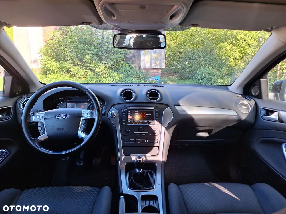 Ford Mondeo 2.0 TDCI Business Edition - 18
