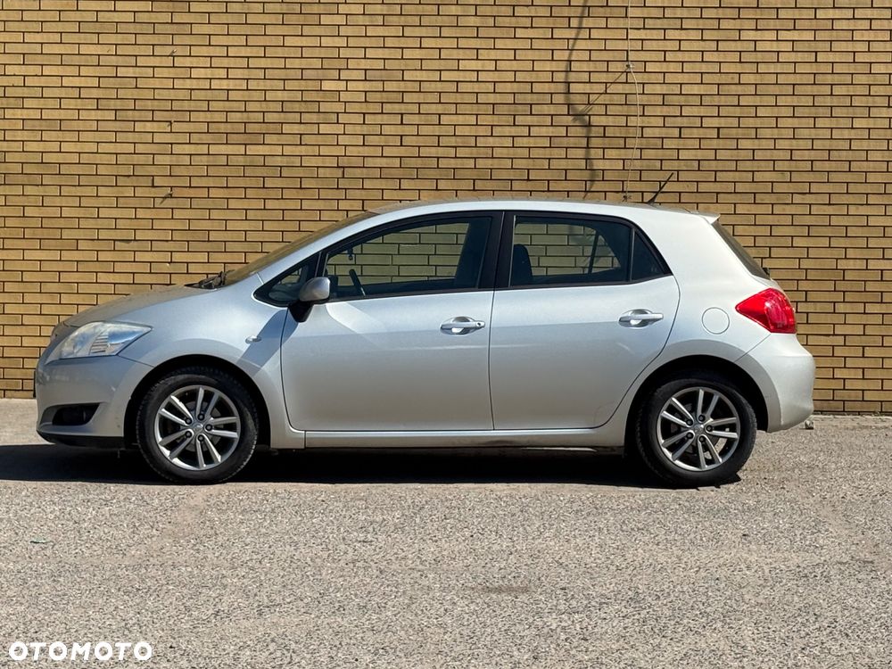 Toyota Auris 1.6 MultiMode Executive - 5