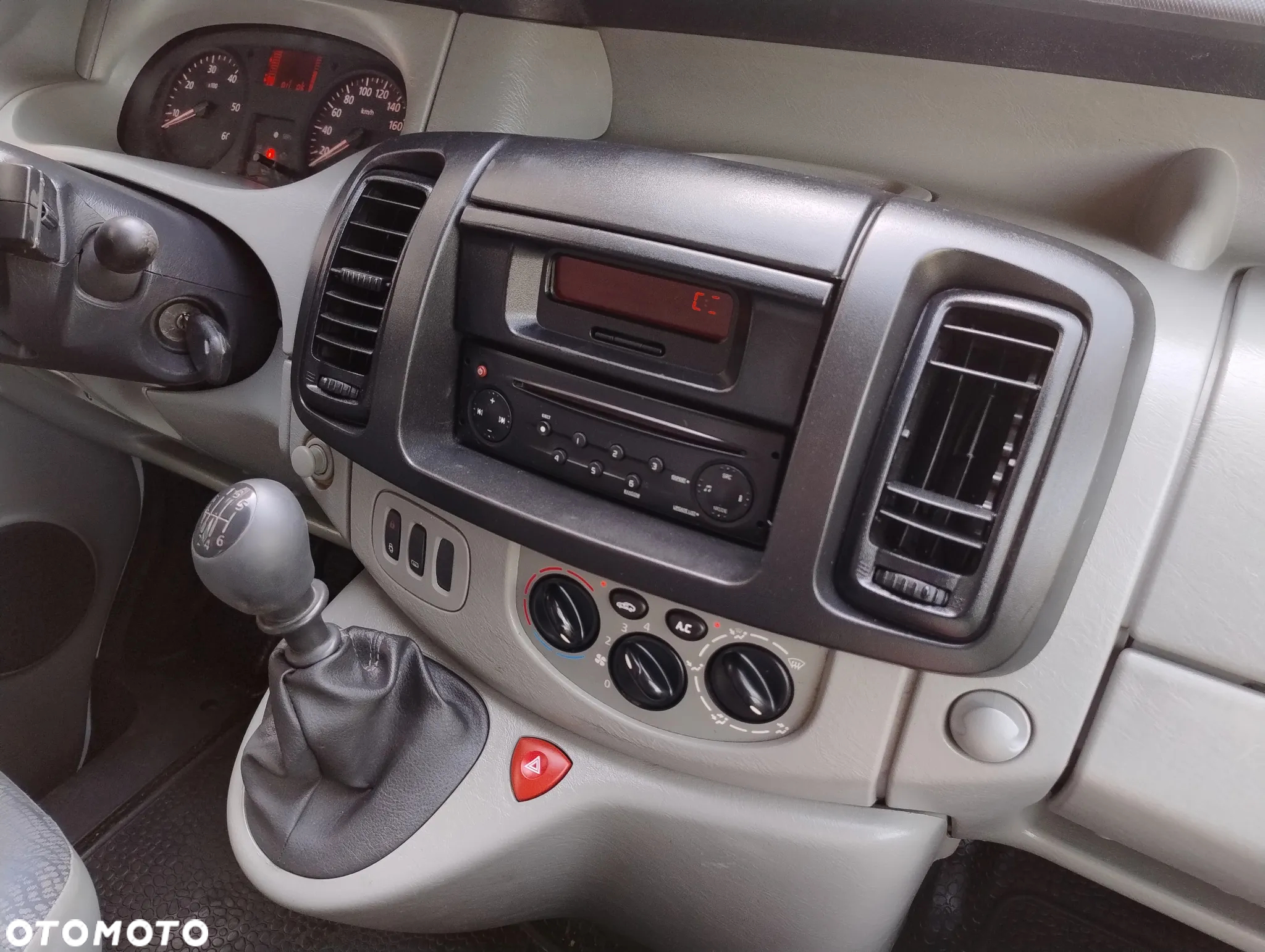 Renault TRAFIC 1.9 DCI (101KM) 6-BIEGÓW (L1H1) KLIMA STAN SUPER IDEALNY 100% BEZWYPADKOWY NIE MA RDZY ! ! ! - 16