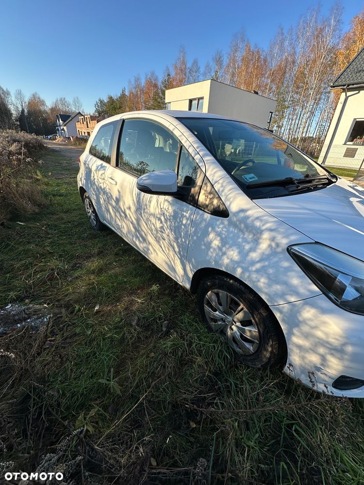 Toyota Yaris 1.0 Active - 2