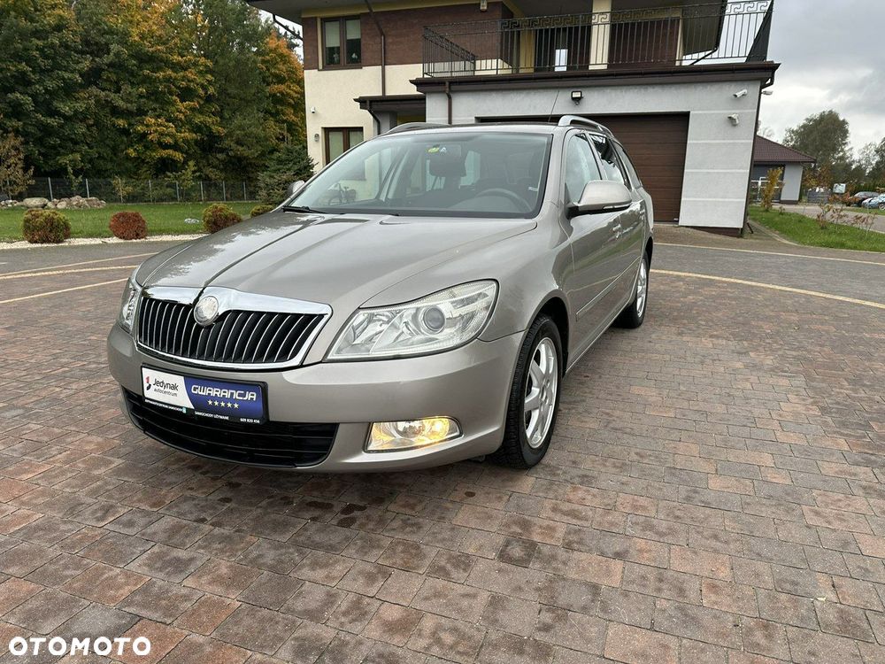 Skoda Octavia - 3