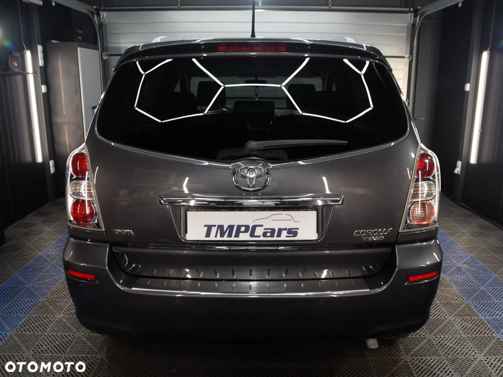 Toyota Corolla Verso 1.6 Terra - 29