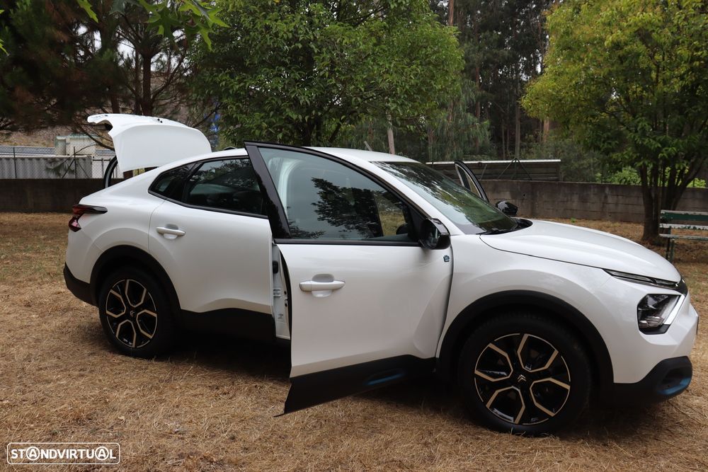 Citroën e-C4 Feel Pack — fotografia 12