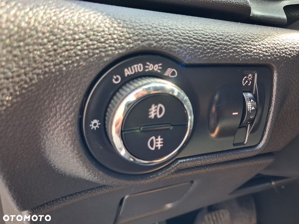 Opel Astra - 14