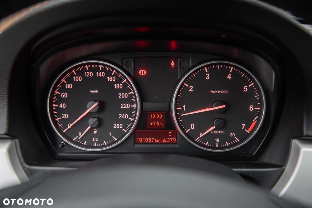 BMW Seria 3 - 18