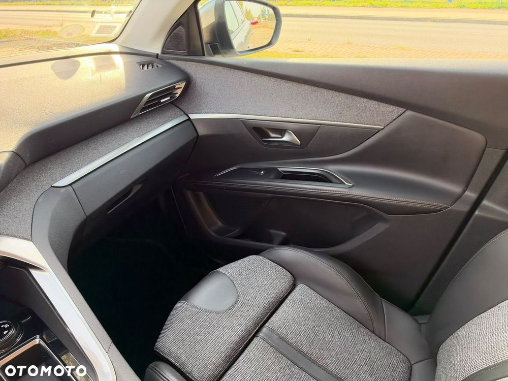 Peugeot 5008 - 14