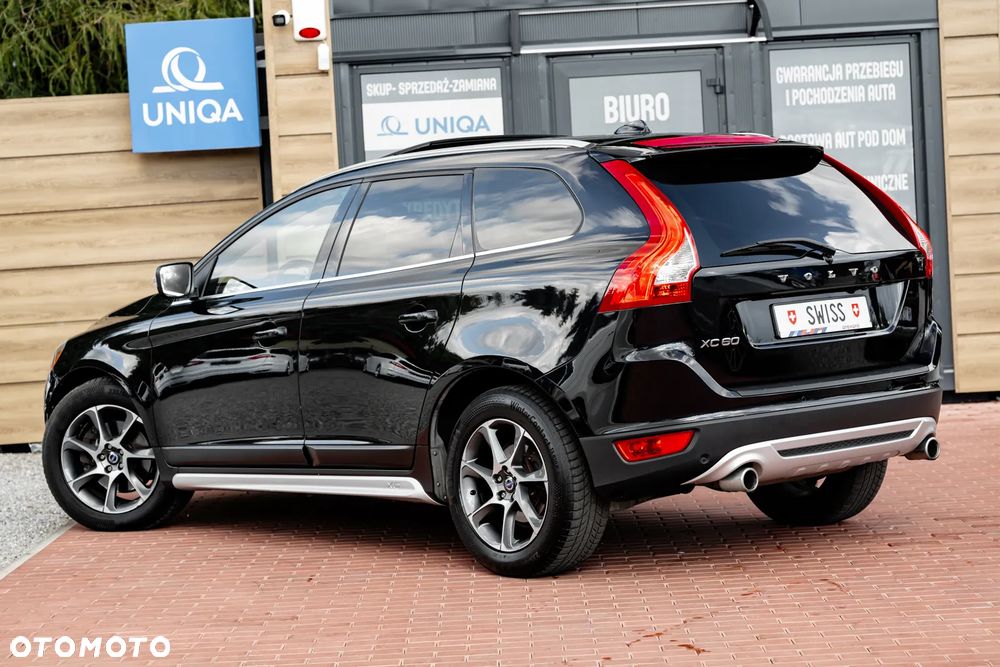 Volvo XC 60 D5 AWD RDesign - 12