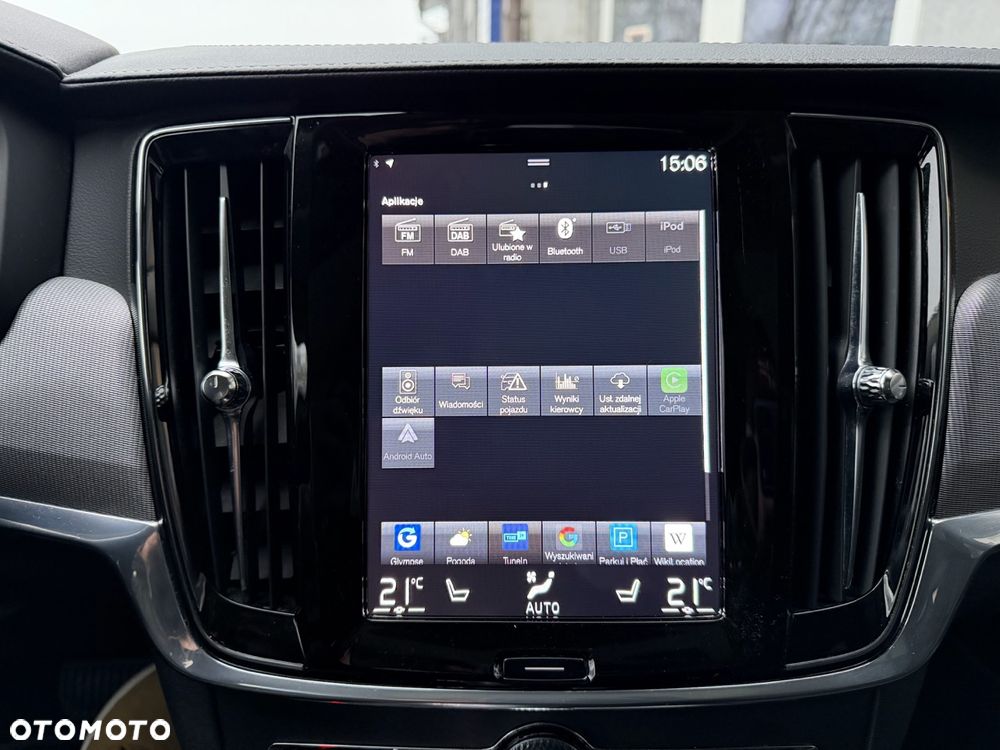 Volvo V90 T8 Twin Engine AWD Geartronic Inscription - 21