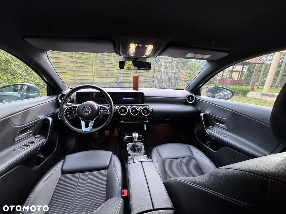 Mercedes-Benz Klasa A 180 d Edition 2021 - 16
